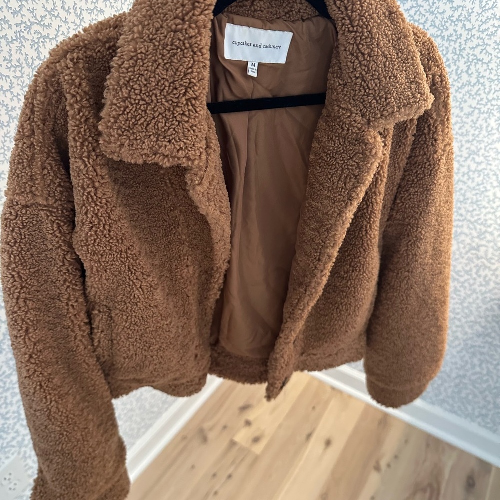 Cupcakes & Cashmere Tan Sherpa Jacket